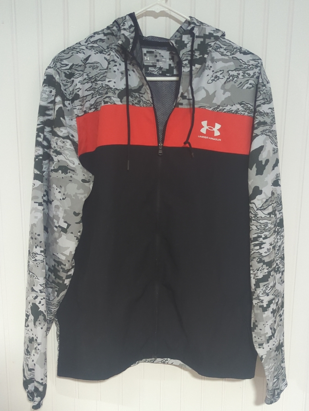 Under Armour Black, Red & Gray Camo Zip Hooded Jacket